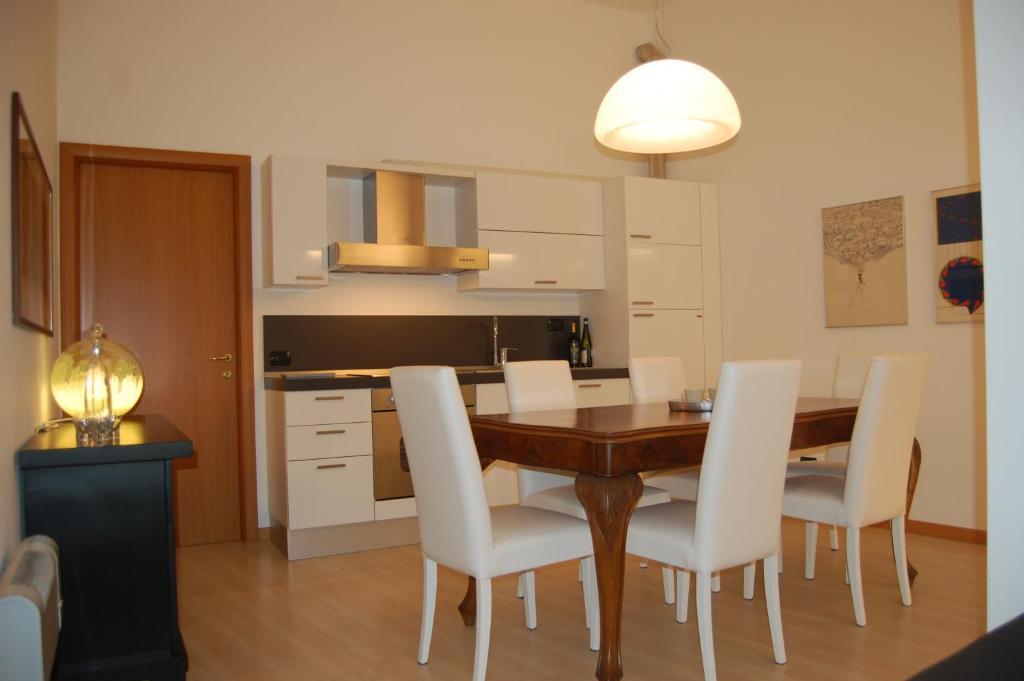 Casa Camozzi Apartman Bergamo Szoba fotó